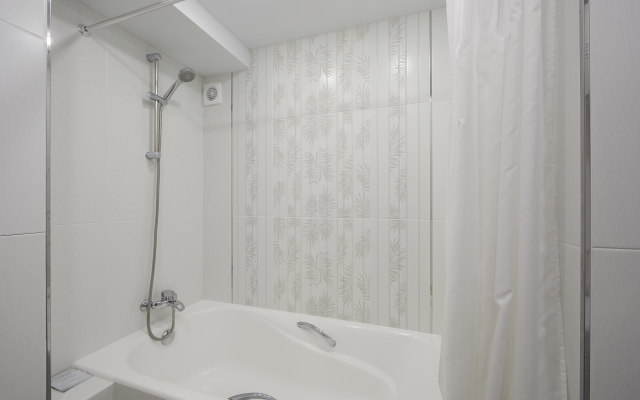 Апартаменты на Тимирязева 10 Пятая авеню