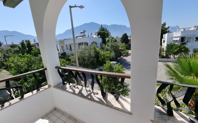 Şima Hotel