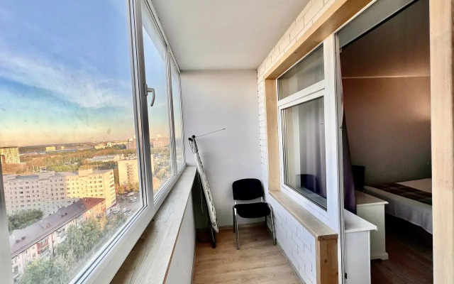 Квартира Уютная студия на Геологоразведчиков 44А