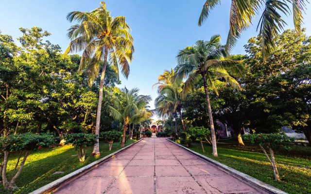 Бутик-отель Hacienda Sacnicte