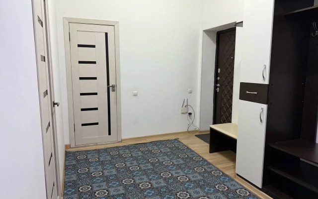 Uyutnye Apartamenty Kievskaya, 190 Flat