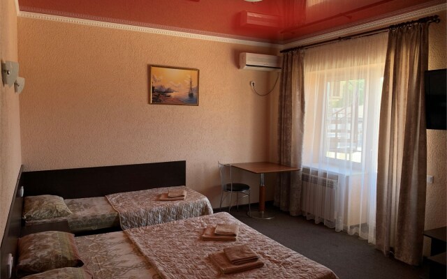 Kristina Guest House