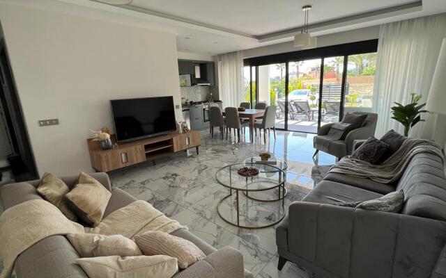 Marina 4+1 V Poselke Chamyyuva Villa