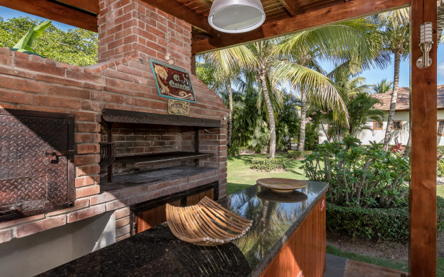 Luxury & Stunning Villa in Cocotal with Pool Villa