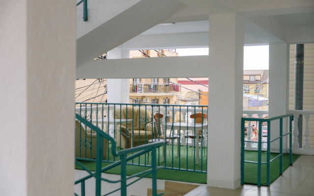 Marina Guest House