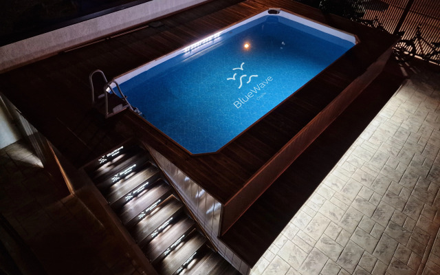 Bluewave Hotel