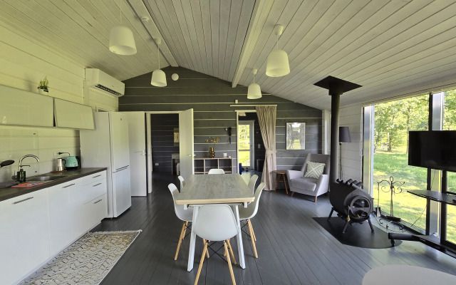 Гостевой Дом Edimonovo Village