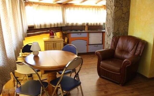 Indian House