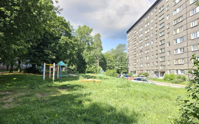 Na Naberezhnoy Flat