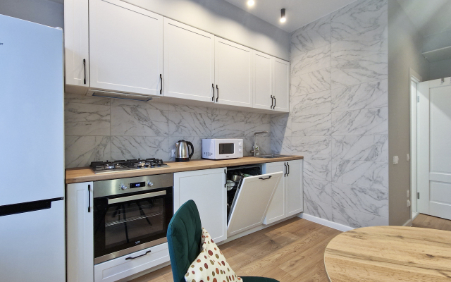 Апартаменты GoldenRing-Apartments, Свободы 52