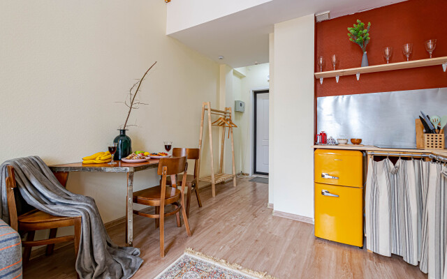 Cosmos Apart Na Frezerovschikov 59 Flat