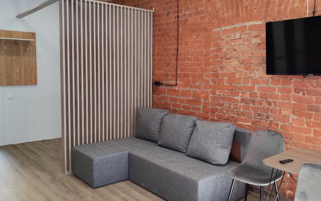 Апартаменты Брикк Y&F 5