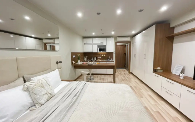 First Mitino 1 Apartments