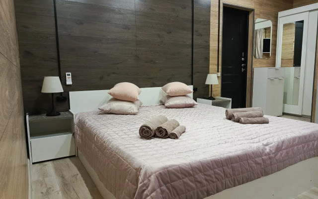 V St Vinogradny 34 Flat
