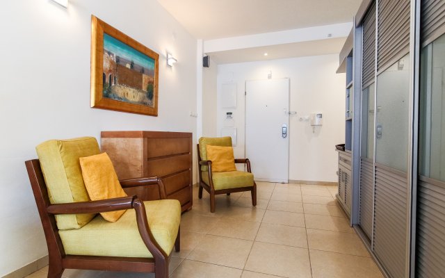 Cosy 1br Near Beach By Feelhome Apartments
