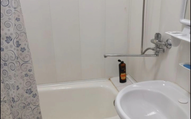 Квартира на Юности 12