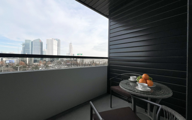 Апартаменты Элегантная студия с панорамным видом на Ташкент Сити