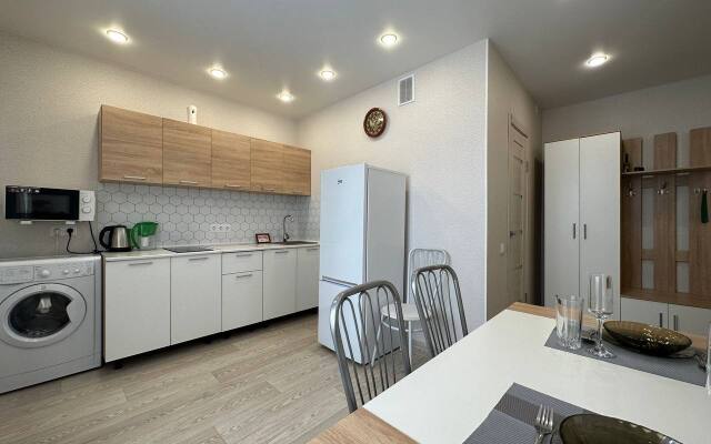 Dvukhkomnatnaya Leningradskaya 68b Flat