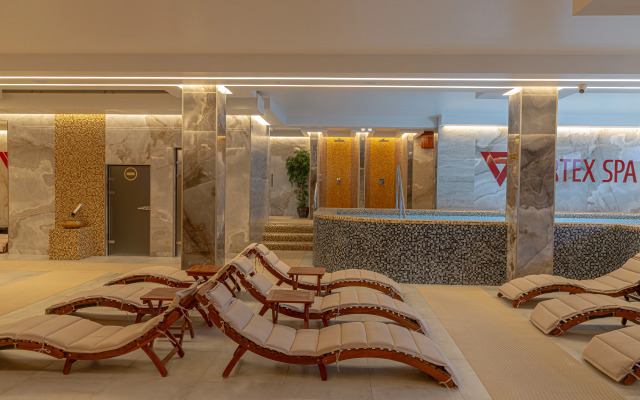 Vertex hotel