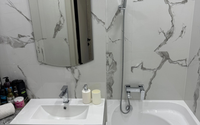 Uyutnie 2-Kh Komnatnie Apartments