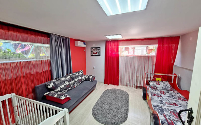 Otdelnyj Kottedzh Kubanskij Dvorik 3 Guest house