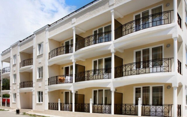 Anakopiya Club Hotel