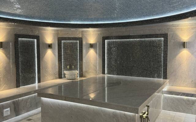 Club 777 Hotel