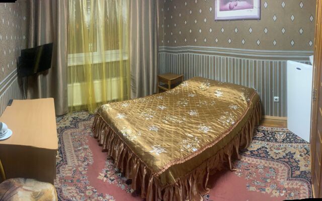 Hotel Gubernskij