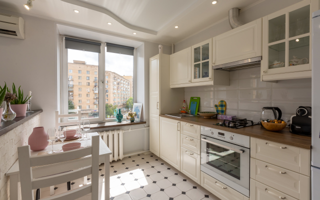 Enjoy Smolenskaia In Central Area Apartments