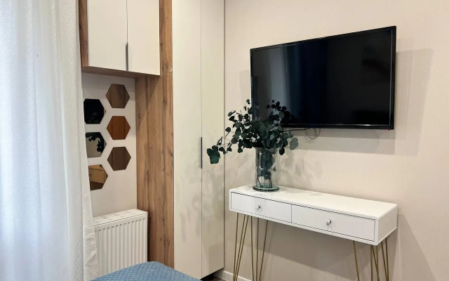 Studiya tryokhmestnaya Apartments