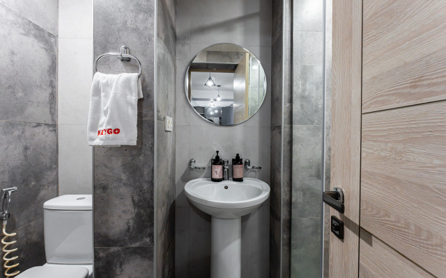 KeyGo #0127, 2 Bedroom, City Center Apartments