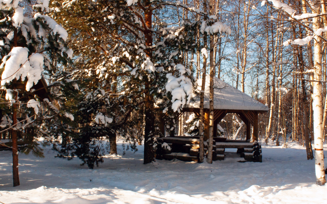 Ozernyij Bereg Hotel