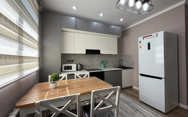 Квартира Raimbek 20 residence & питьевая вода