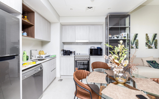 Cozy 1br at Vida Residences Creek Beach Apartments