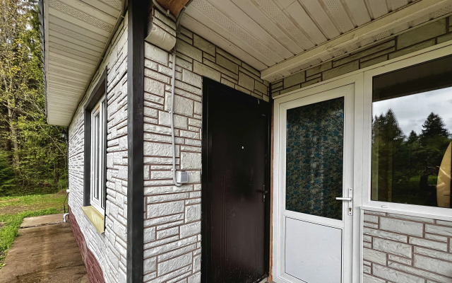 Гостевой дом Загородный таунхаус на берегу собственно водоёма