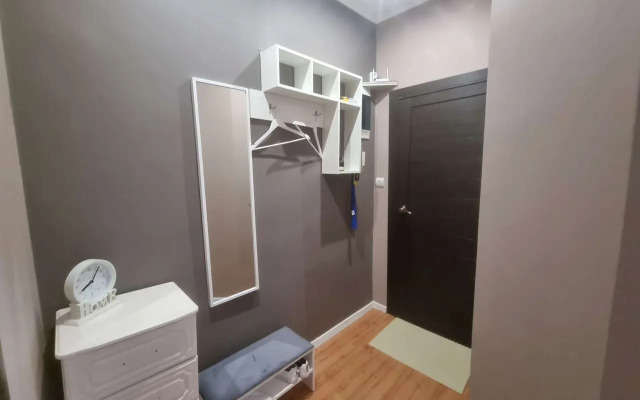 Na Ulitse Kolomenskaya 101A Flat