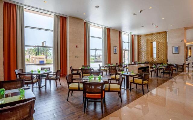 Rixos Marina Abu Dhabi Hotel