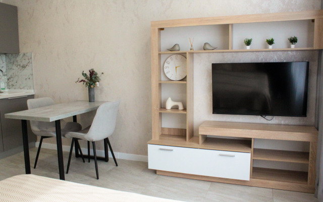 Na Romanovskoy 5 Flat