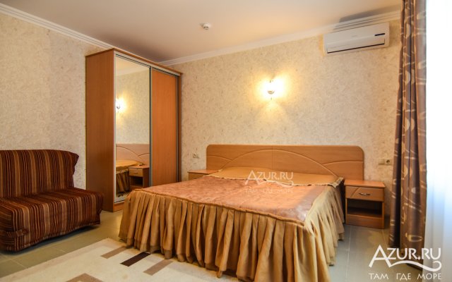 Lukomorie Guest House