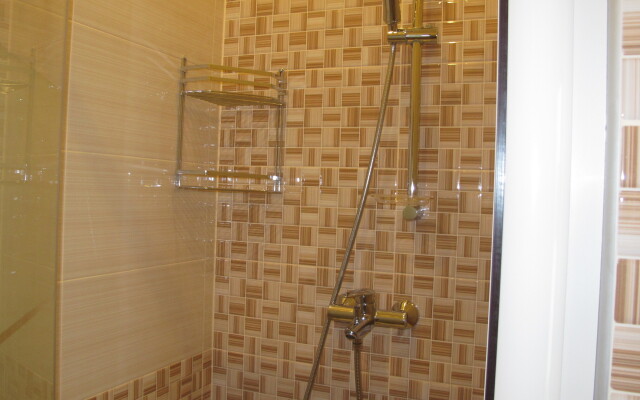 Na Bulvare Nadezhd 4/3 Apartments