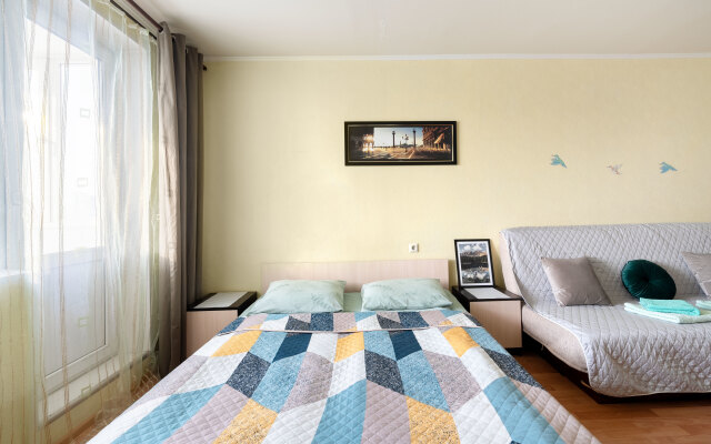 Апартаменты на Комендантском проспекте 17/1