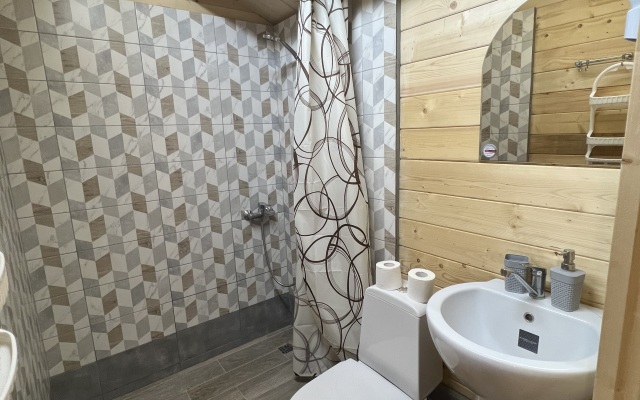Eco House Pitiunt Resort Hotel