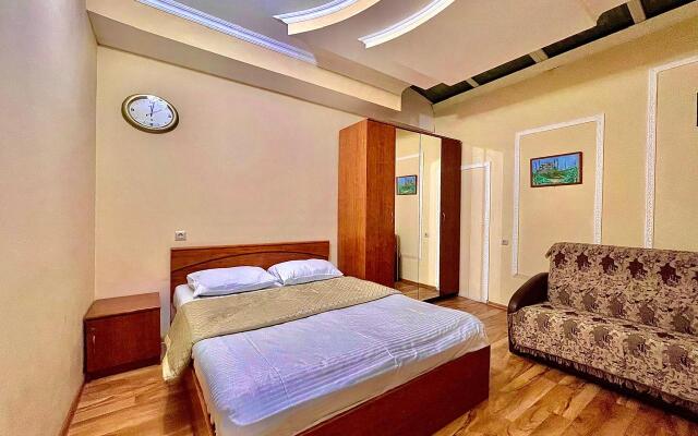 Частный дом в переулке Буачидзе 2