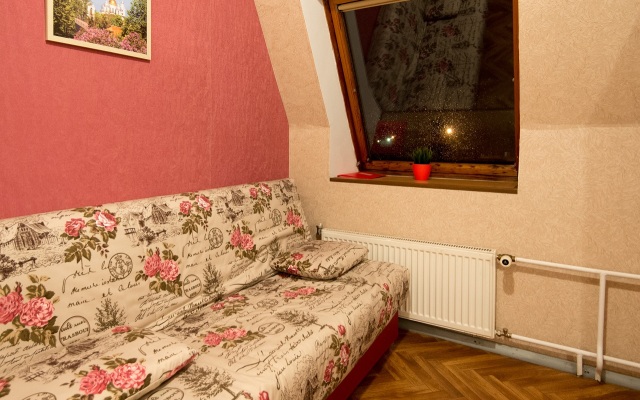 Orlovski Guest House