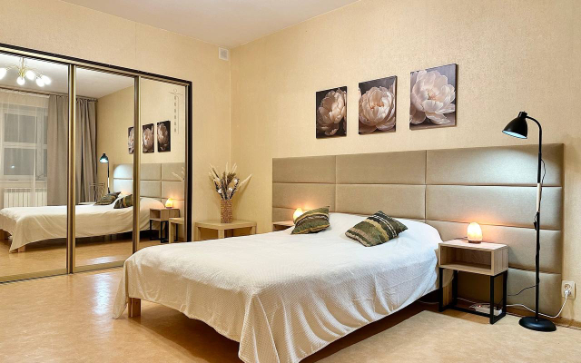 Апартаменты ДзенХоум Рассвет 74