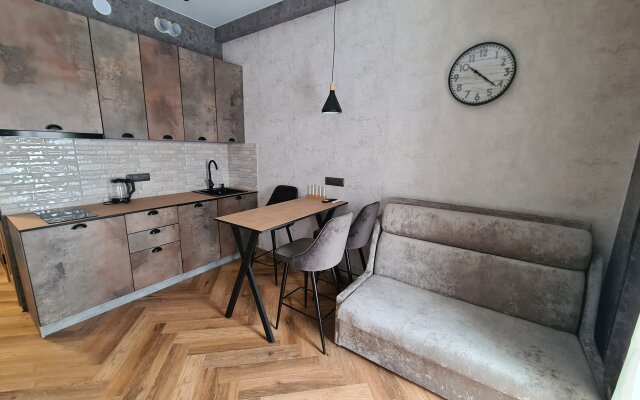 Kvartira S Kaminom Apartments