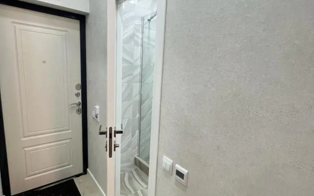 Apartamenty 3kh Mestnye  S Basseynom I Balkonom Apartments