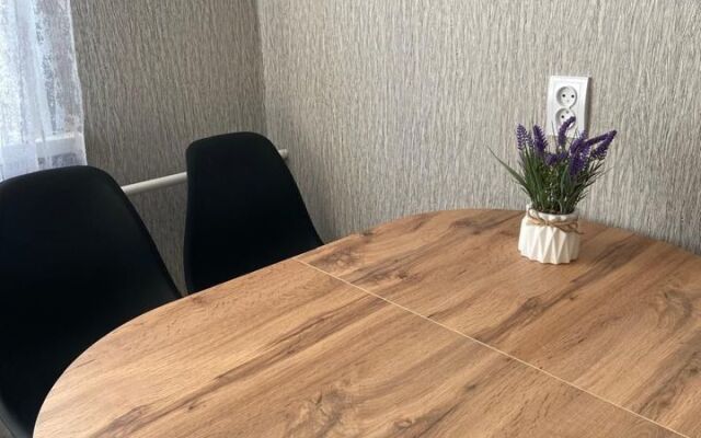 Апартаменты на Лунной 14