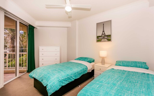 Upscale In Surfers Paradise Apartments