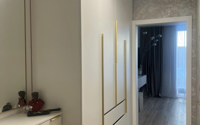 Tikhaya Gavan Flat